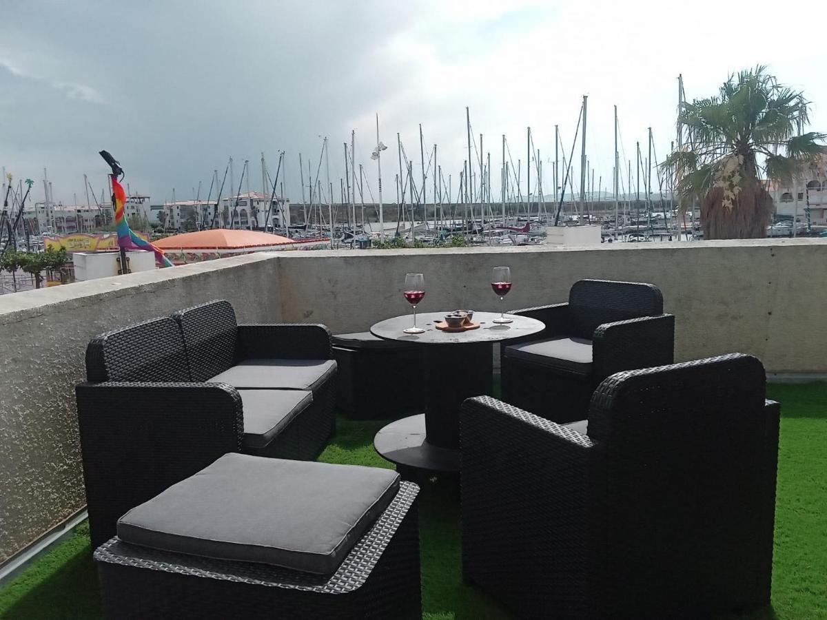 6/7 Pers Sur Le Port A 10Mn A Pieds De La Plage Лёкат Экстерьер фото
